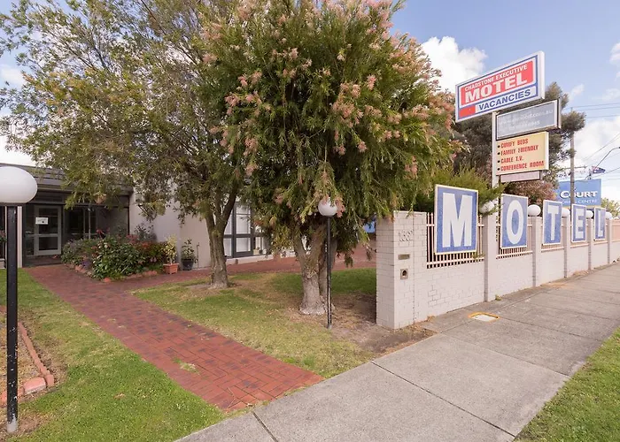 Chadstone Executive Motel